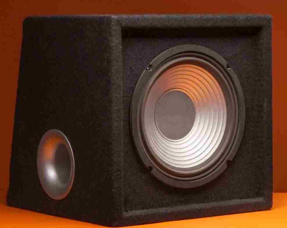 Signs of a Blown Subwoofer [Expert’s Opinions]